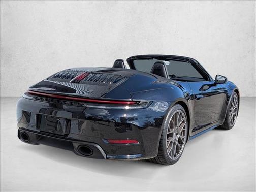 2025 Porsche 911 Carrera