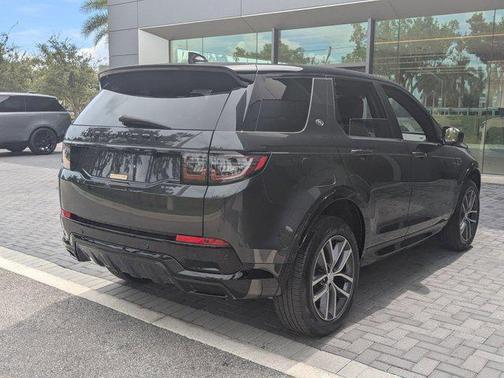 2024 Land Rover Discovery Sport Dynamic SE