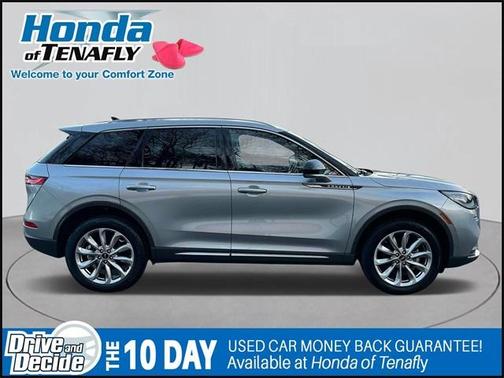 2022 Lincoln Corsair Standard