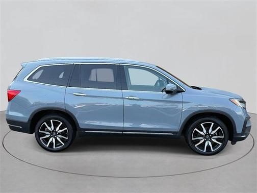 2022 Honda Pilot Touring 7-Passenger