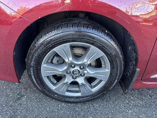 2019 Toyota Sienna SE Premium