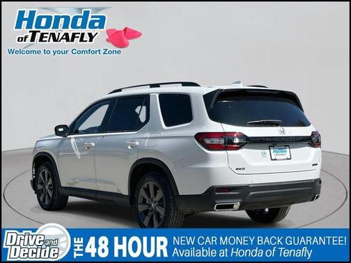 2025 Honda Pilot Sport