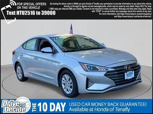 2019 Hyundai ELANTRA SE