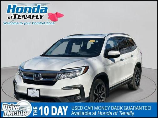 2022 Honda Pilot Touring 7-Passenger