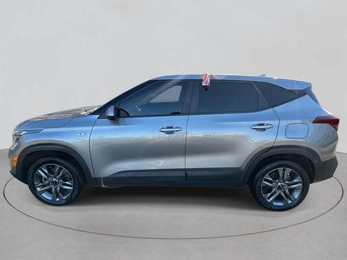 2023 Kia Seltos LX