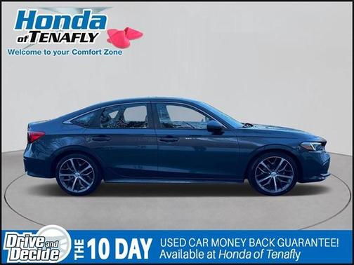 2022 Honda Civic Touring