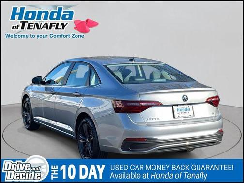 2024 Volkswagen Jetta 1.5T SE