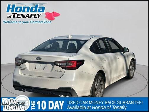 2023 Subaru Legacy 