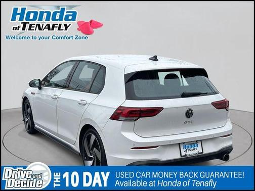 2024 Volkswagen Golf GTI 2.0T S