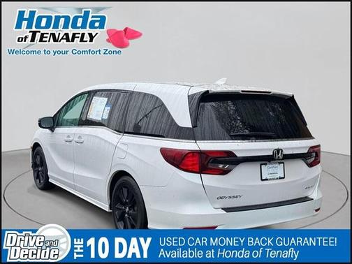 2024 Honda Odyssey Sport