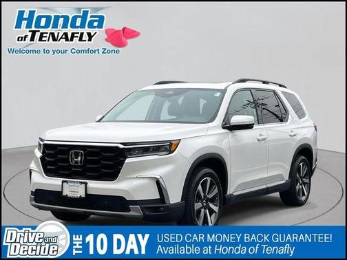 2023 Honda Pilot Touring