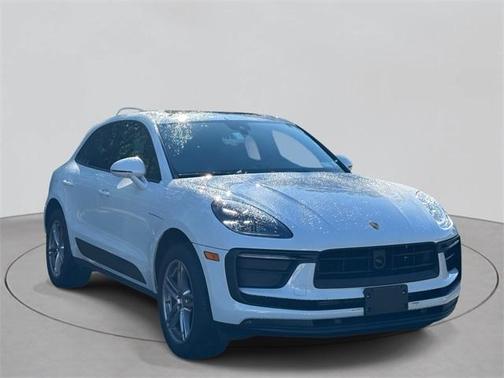 2024 Porsche Macan Base