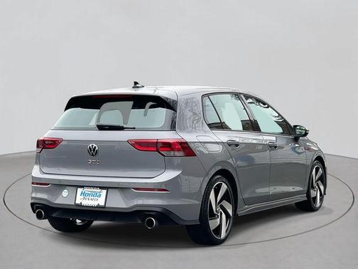 2024 Volkswagen Golf GTI 2.0T S