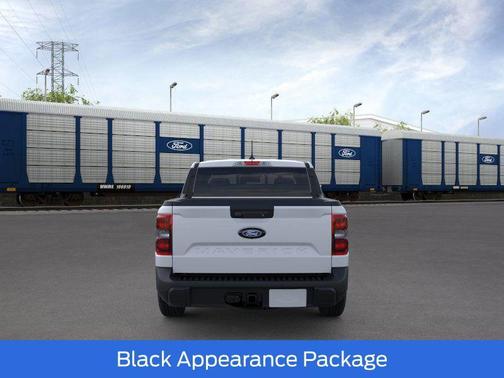 Space White Metallic 2026 Ford Maverick Lariat
