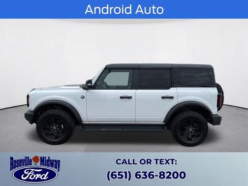 Oxford White 2025 Ford Bronco Outer Banks