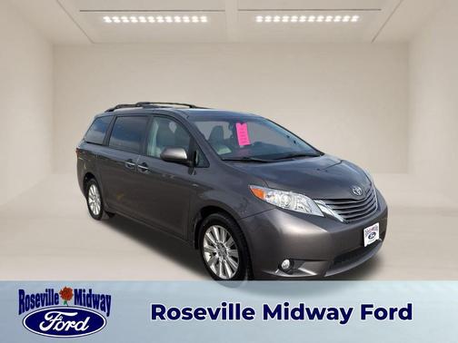 2017 Toyota Sienna 