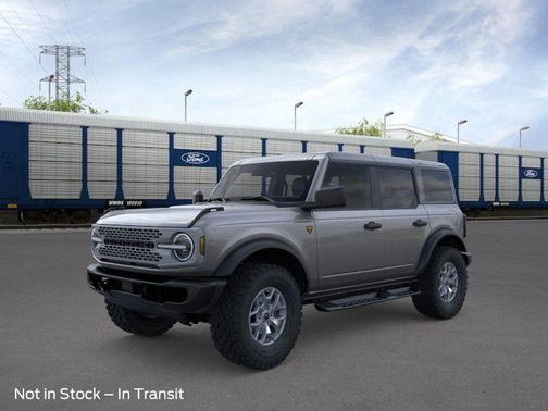 Carbonized Gray Metallic 2025 Ford Bronco Badlands