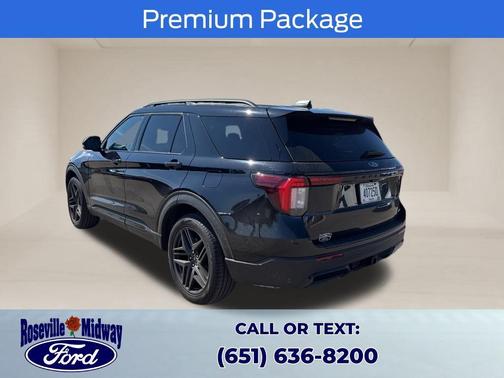 Black Metallic 2025 Ford Explorer ST-Line