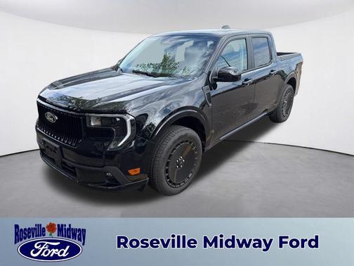 Shadow Black 2025 Ford Maverick Lobo Standard