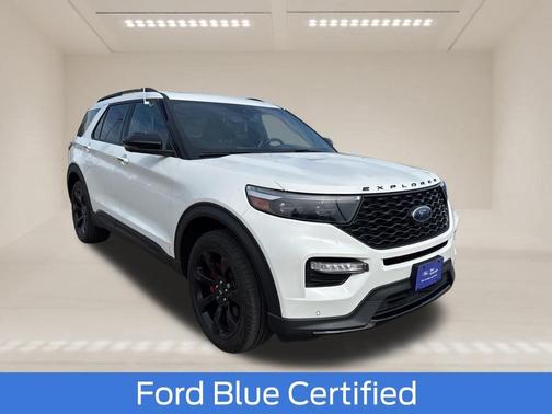 White 2022 Ford Explorer ST