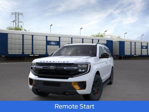 Oxford White 2026 Ford Expedition Tremor