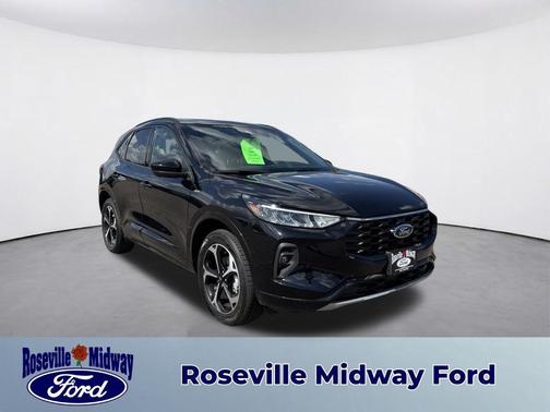 Black Metallic 2024 Ford Escape ST-Line Select