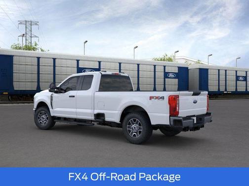 2025 Ford F-350 XLT