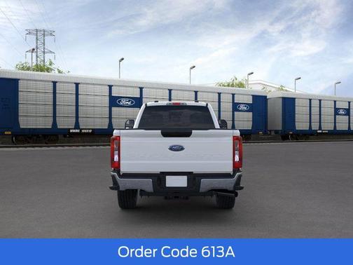2025 Ford F-350 XLT