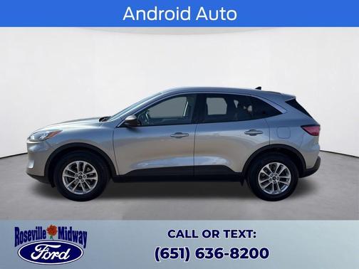 Silver Metallic 2022 Ford Escape SE