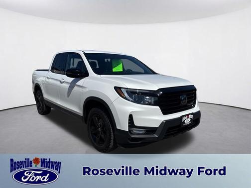White 2023 Honda Ridgeline Black Edition