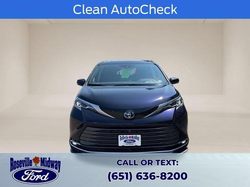 2023 Toyota Sienna Platinum 7 passenger