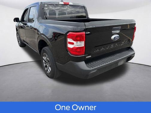 Shadow Black 2024 Ford Maverick XLT