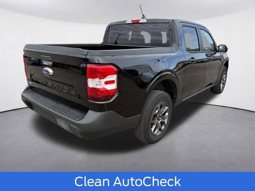 Shadow Black 2024 Ford Maverick XLT