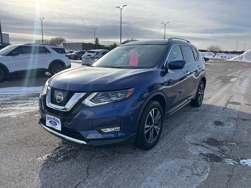 2017 Nissan Rogue SL