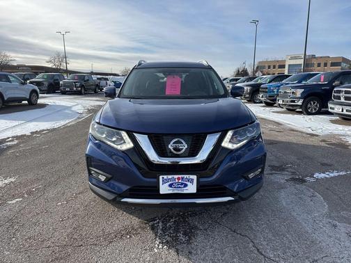 2017 Nissan Rogue SL