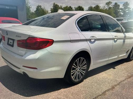 Mineral White Metallic 2020 BMW 530 530i Sedan
