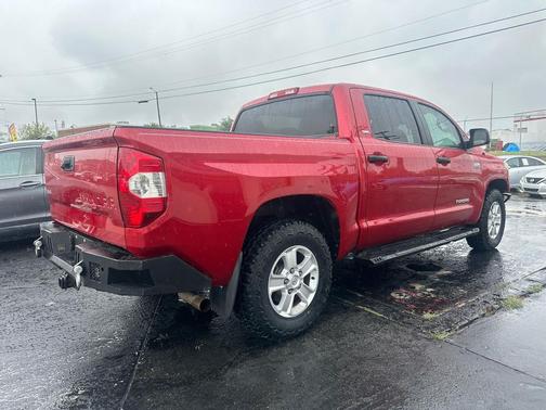 2019 Toyota Tundra SR5