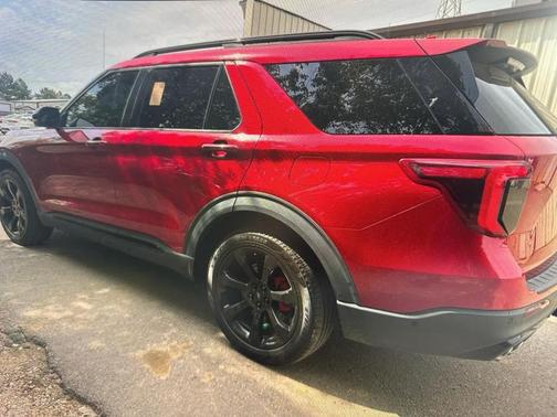 RED 2020 Ford Explorer ST 4WD