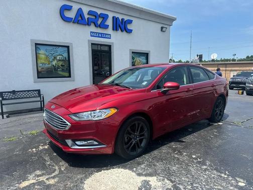 RED 2018 Ford Fusion SE