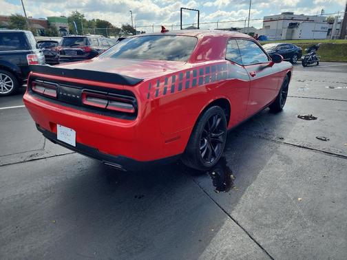2016 Dodge Challenger SXT