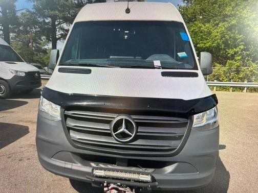 WHITE 2021 Mercedes-Benz Sprinter 2500 High Roof