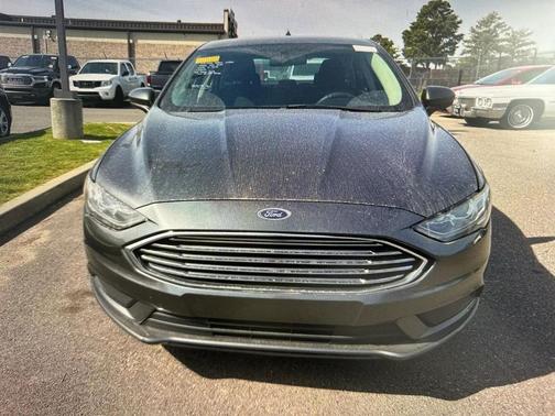 GRAY 2018 Ford Fusion SE