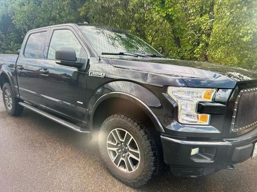 BLCK 2015 Ford F-150 4WD SuperCrew 145'' King Ranch