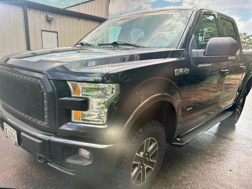 BLCK 2015 Ford F-150 4WD SuperCrew 145'' King Ranch