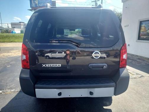 2015 Nissan Xterra 2WD 4dr Auto X
