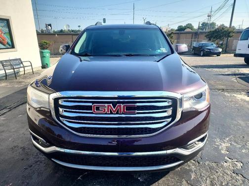 2017 GMC Acadia SLE-2