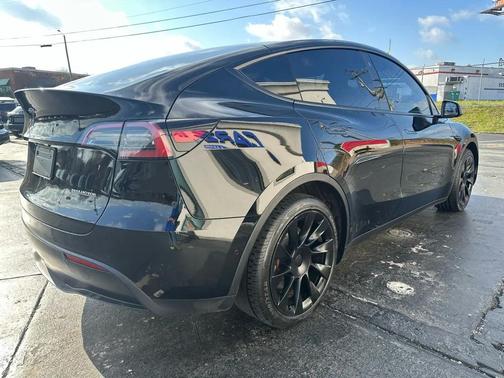 2021 Tesla Model Y Long Range AWD