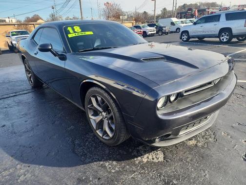 2018 Dodge Challenger SXT