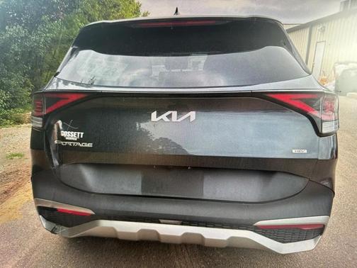 GRAY 2023 Kia Sportage Hybrid LX