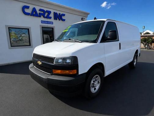 WHITE 2021 Chevrolet Express 2500 LT